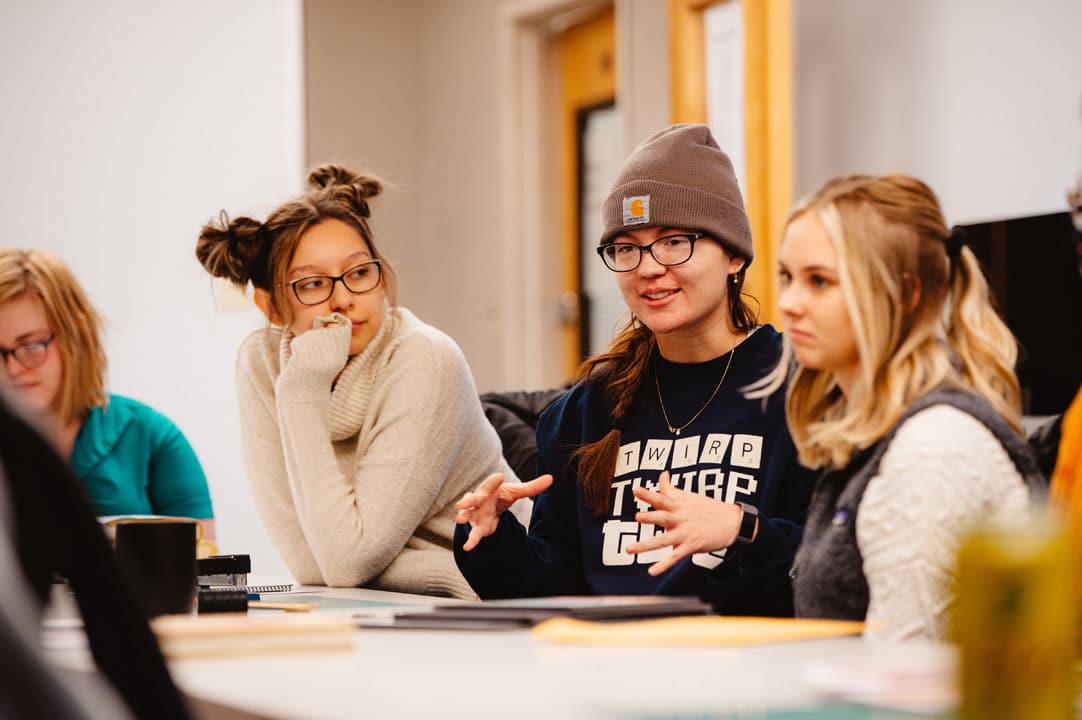 NNU's elementary education degree program includes general education courses, early childhood education credit hours, and professional core courses.