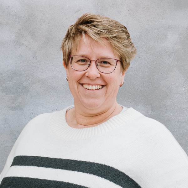 Stacie Knudsen