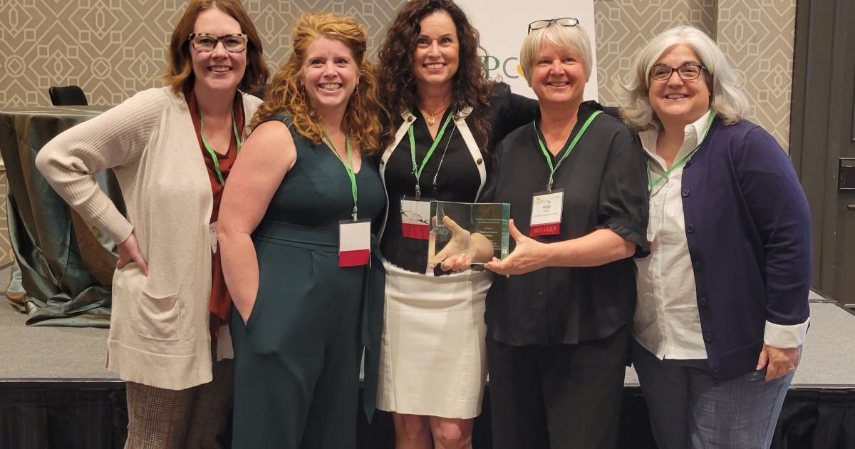 NNU RECEIVES FRANK MURRAY LEADERSHIP RECOGNITION AWARD BY COUNCIL FOR THE ACCREDITATION OF EDUCATOR PREPARATION