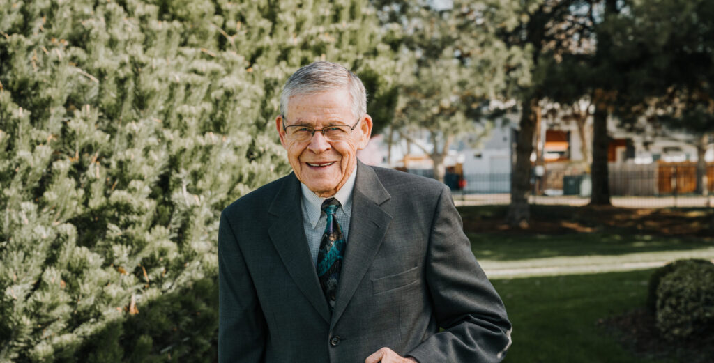 NNU NAMES ERNIE THOMPSON AS THE RECIPIENT OF THE 2025 L.E. WESCHE OUTSTANDING EDUCATOR AWARD
