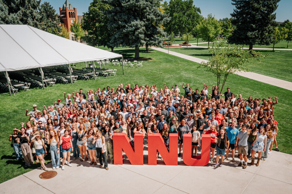 HOW DO I KNOW WHICH COLLEGE IS THE RIGHT FIT FOR ME?