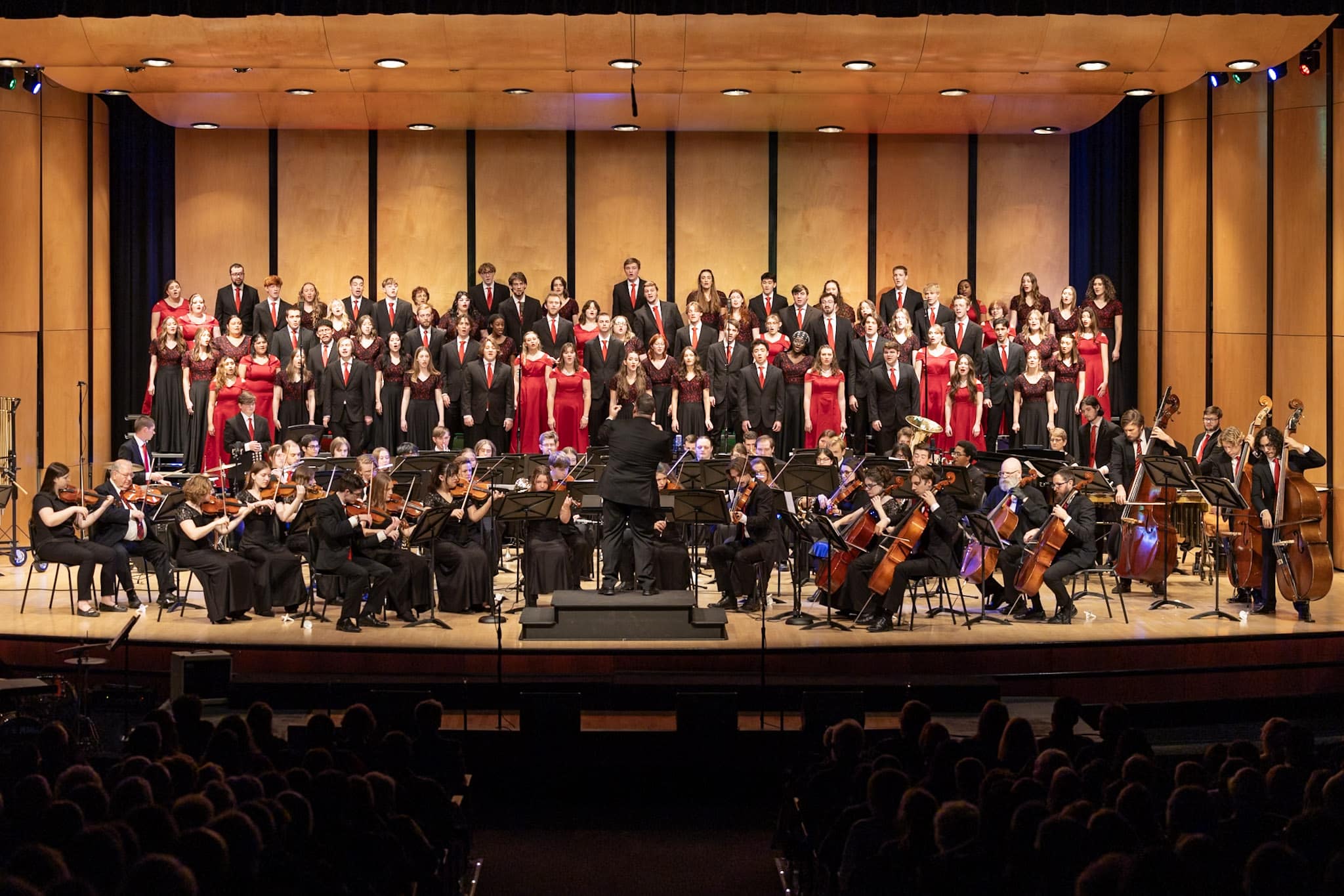 University Choir & Orchestra