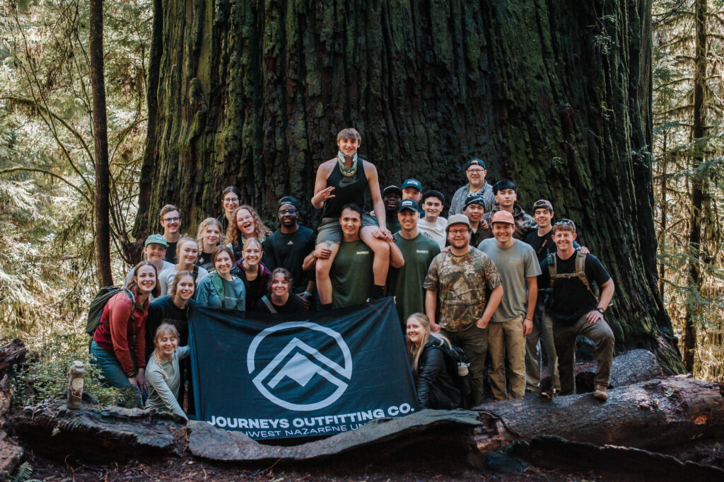 FINDING YOUR PLACE: HOW TO GET INVOLVED IN COLLEGE CLUBS AND ORGANIZATIONS