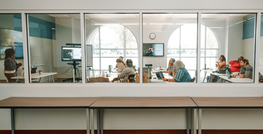 WHY ACCREDITATION MATTERS IN GRADUATE PROGRAMS (ESPECIALLY FOR WORKING ADULTS)