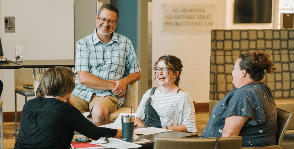 CHOOSING A COLLEGE? LET’S TALK ABOUT ACADEMIC SUPPORT (BECAUSE YOU DON’T HAVE TO DO THIS ALONE)