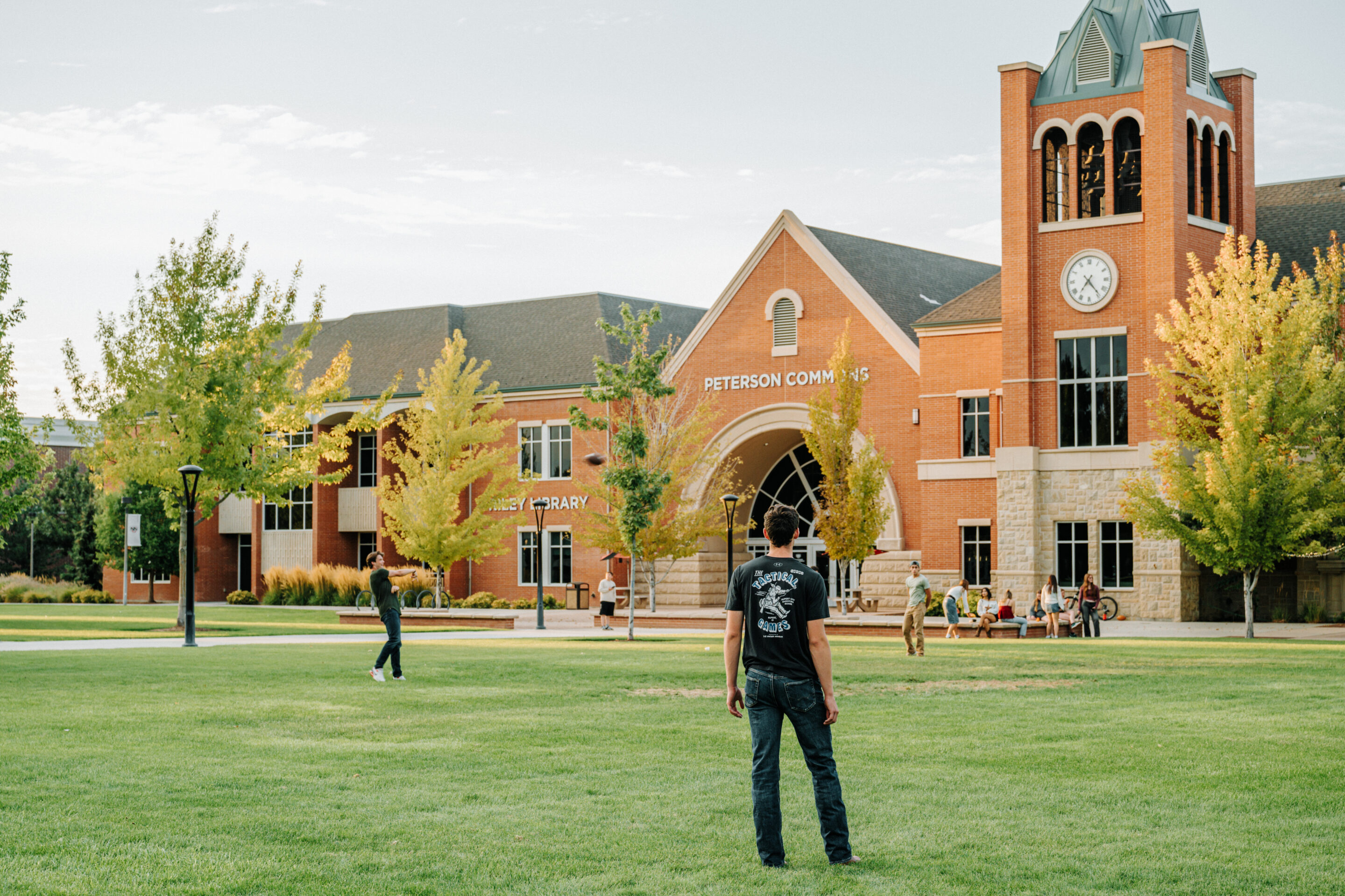 NNNu campus learnig commons in the fall