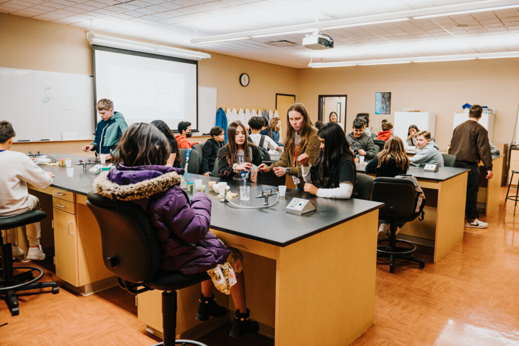 Students learn about semiconductor engineering